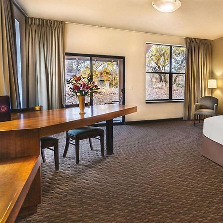 Gaia Hotel & Spa, Ascend Hotel Collection Anderson Bagian luar foto