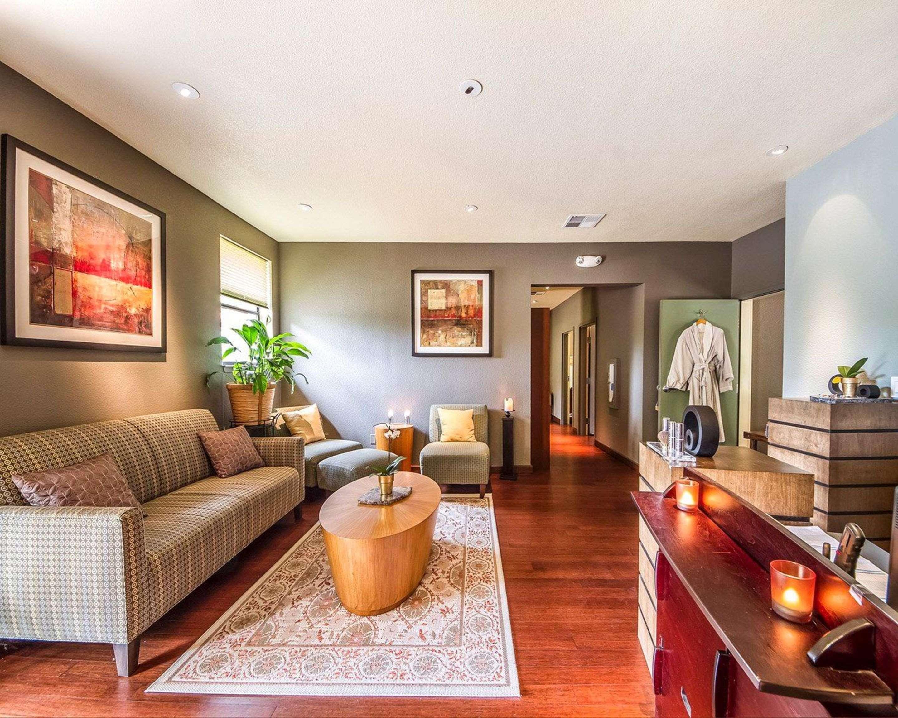 Gaia Hotel & Spa, Ascend Hotel Collection Anderson Bagian luar foto