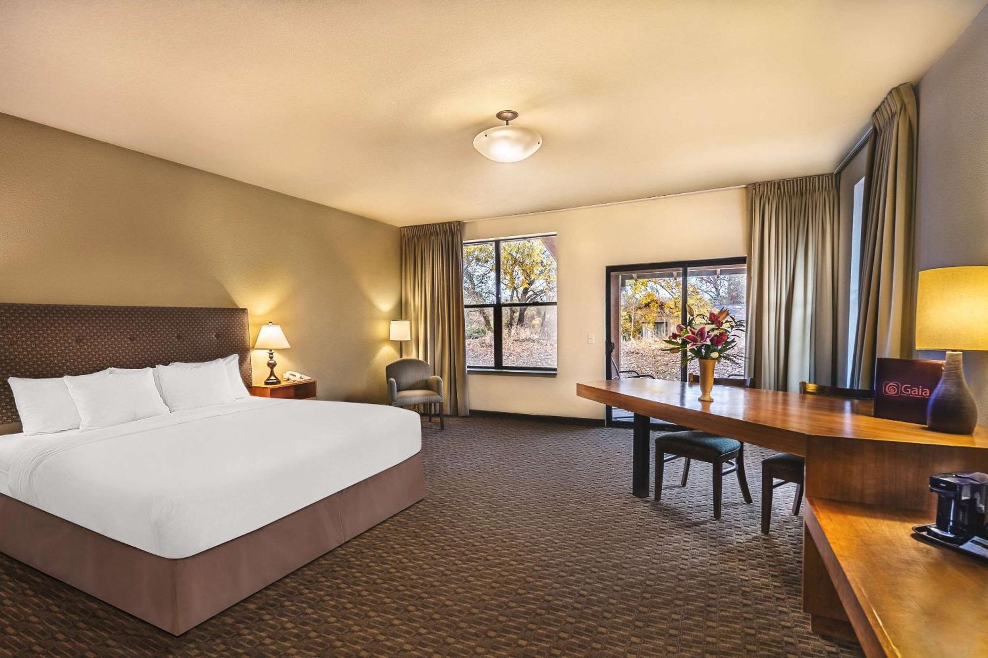 Gaia Hotel & Spa, Ascend Hotel Collection Anderson Bagian luar foto