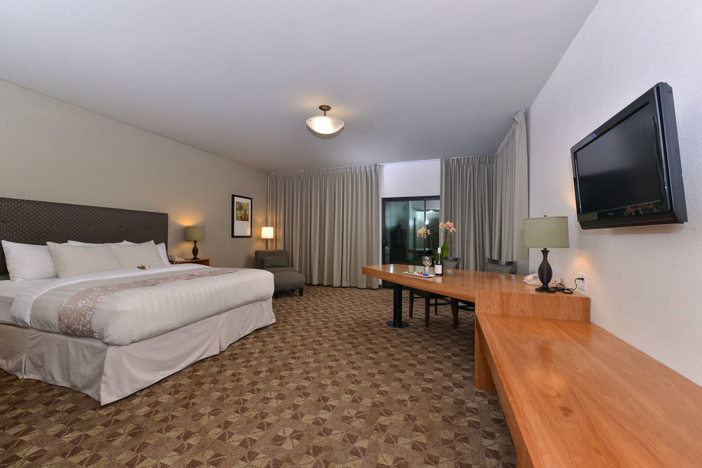 Gaia Hotel & Spa, Ascend Hotel Collection Anderson Bagian luar foto