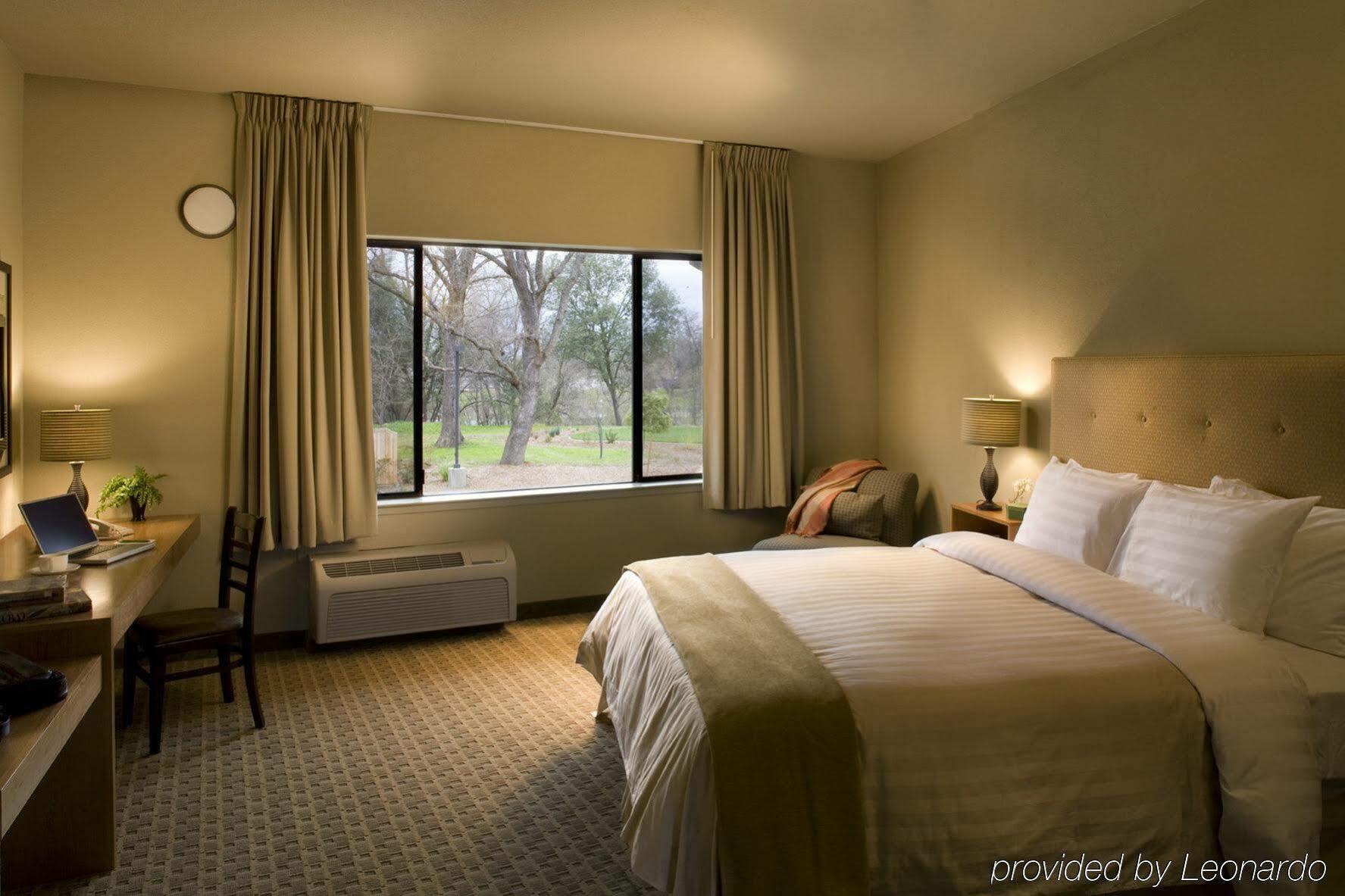 Gaia Hotel & Spa, Ascend Hotel Collection Anderson Bagian luar foto